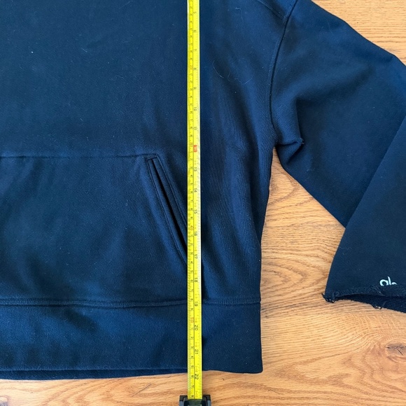 ALO Yoga Oversized Low Key Hoodie with Bell Sleeves in Black (Size XS) - Picture 10 of 11